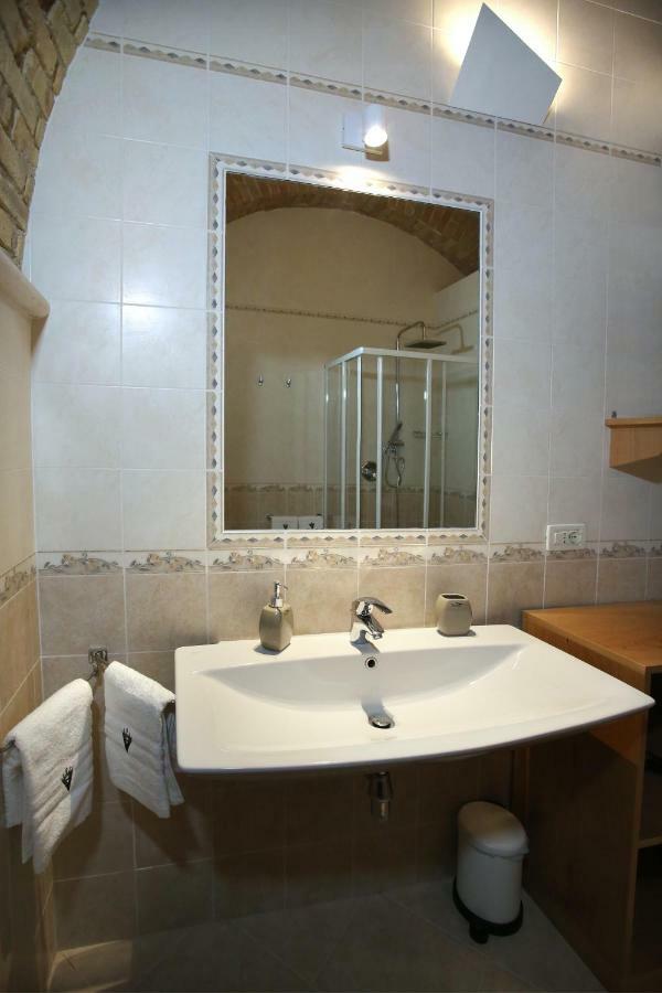 Victoria Royal Apartments & Rooms Termoli Exterior photo