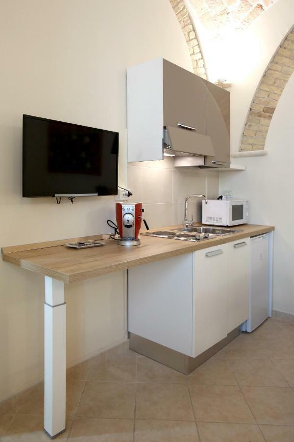Victoria Royal Apartments & Rooms Termoli Exterior photo